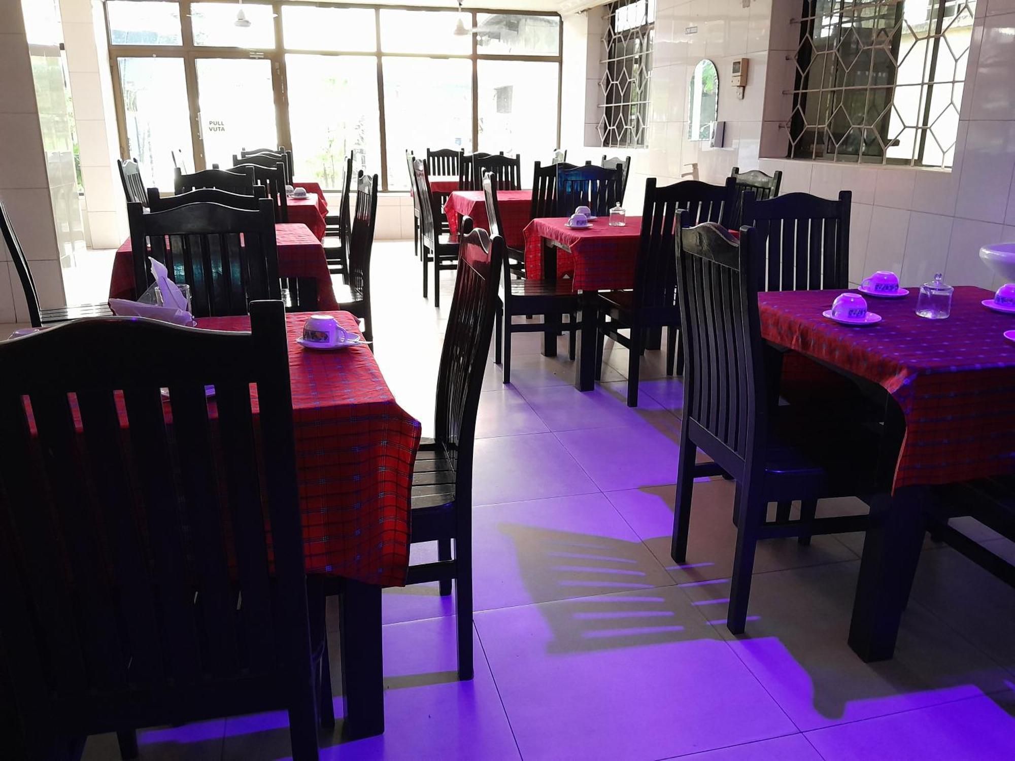 Hotel Ideal Dar es Salaam Exterior foto